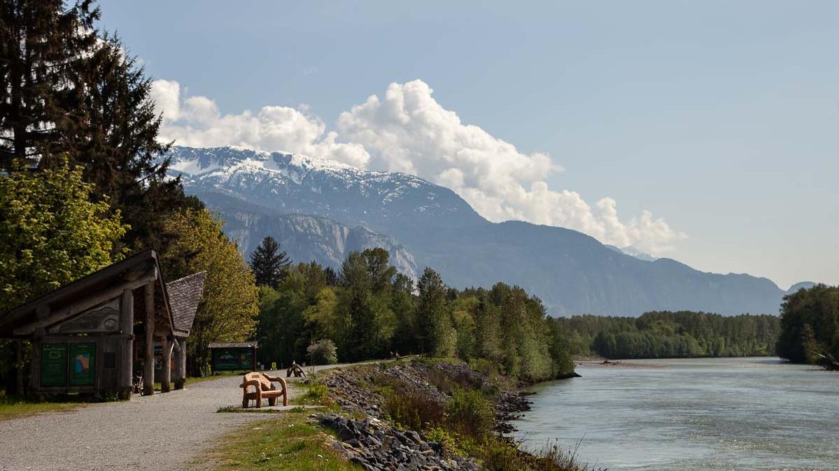 Pathway alongside Howe Sound and mountain scenery