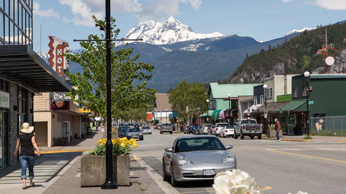 Downtown Squamish shops and mountain view